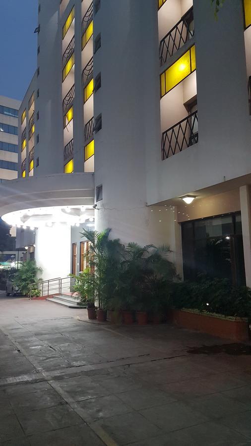 היידראבד Kamat Lingapur Hotel מראה חיצוני תמונה