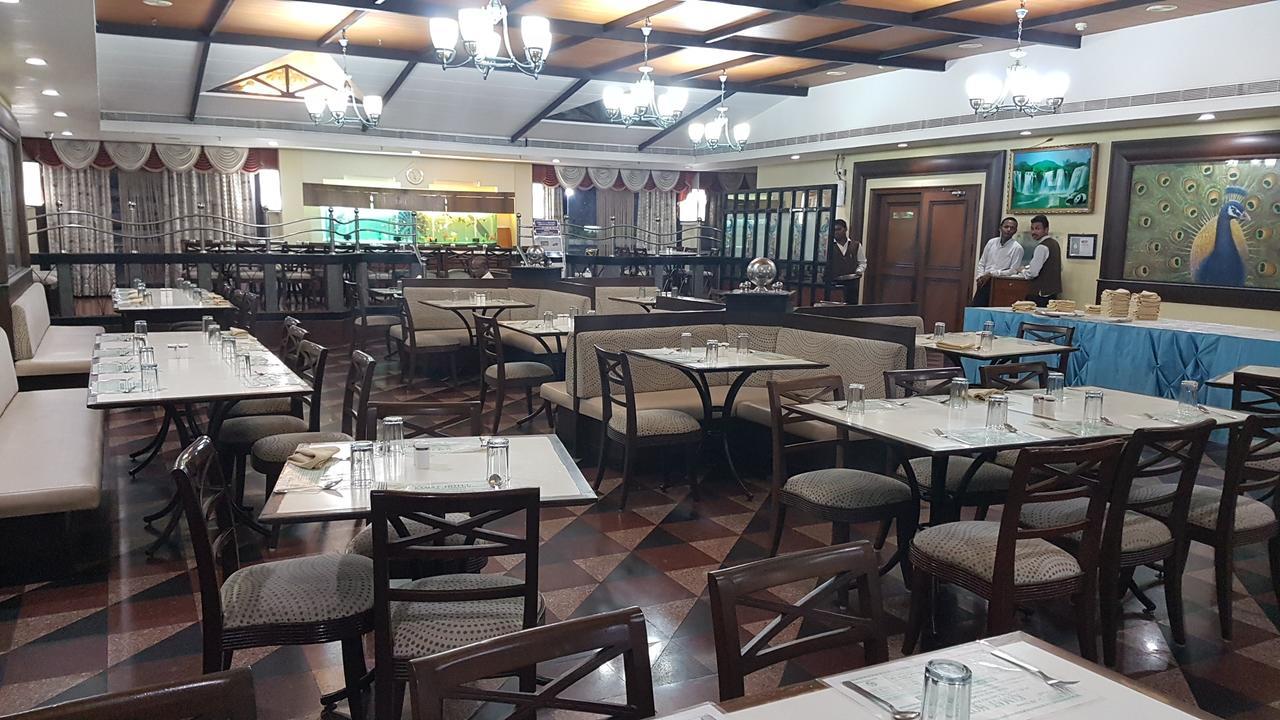 היידראבד Kamat Lingapur Hotel מראה חיצוני תמונה